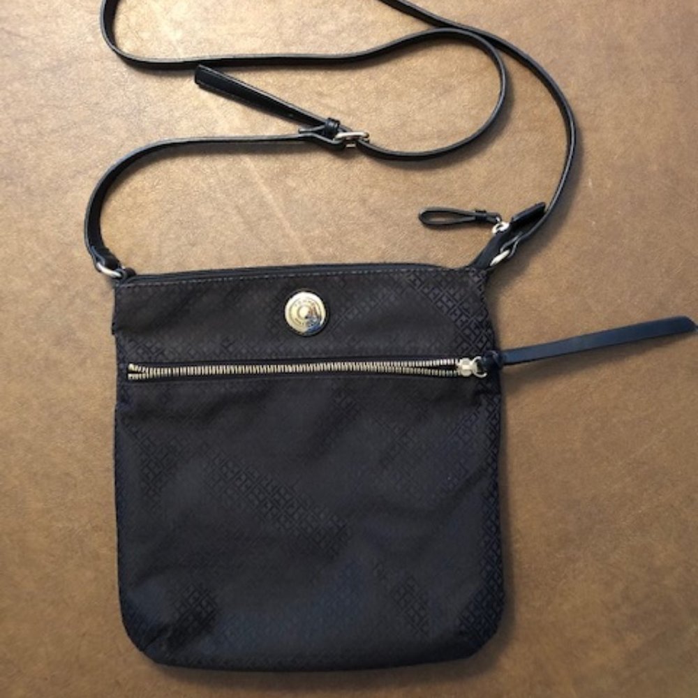 Tommy Hilfiger Purse